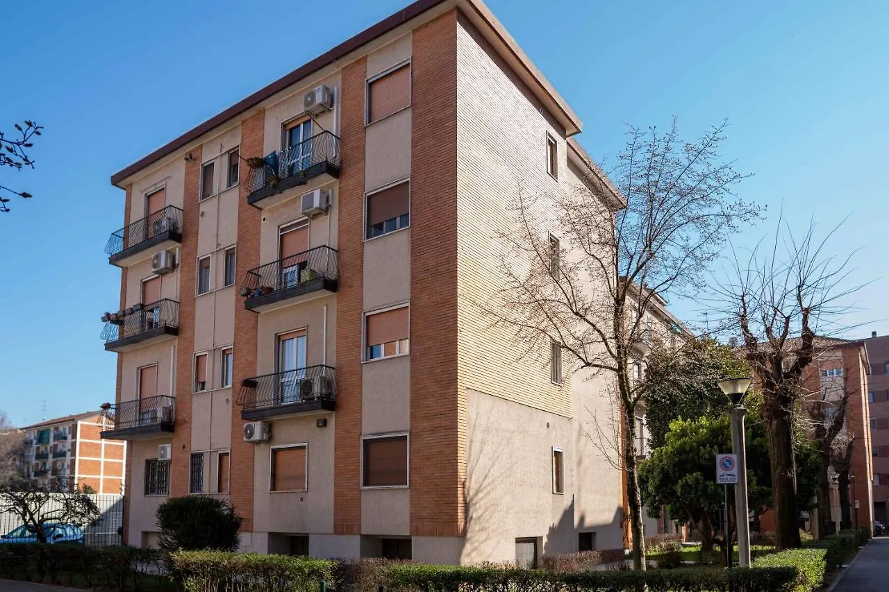 아파트 L'Arche Lodovico Il Moro - House On The Navigli River 밀라노 이탈리아