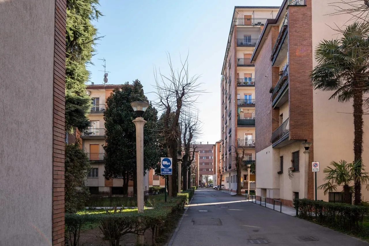 L'Arche Lodovico Il Moro - House On The Navigli River Milano Italien